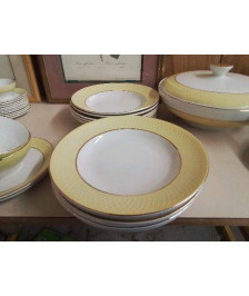 LOT DE 6 ASSIETTES CREUSES JAUNE ET DORÉ 