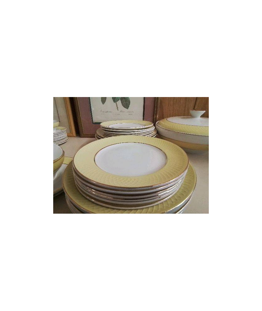 LOT DE 6 ASSIETTES À DESSERT JAUNE ET DORÉ 
