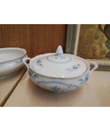 SOUPIÈRE EN PORCELAINE MOTIF FLORAL BLEU 