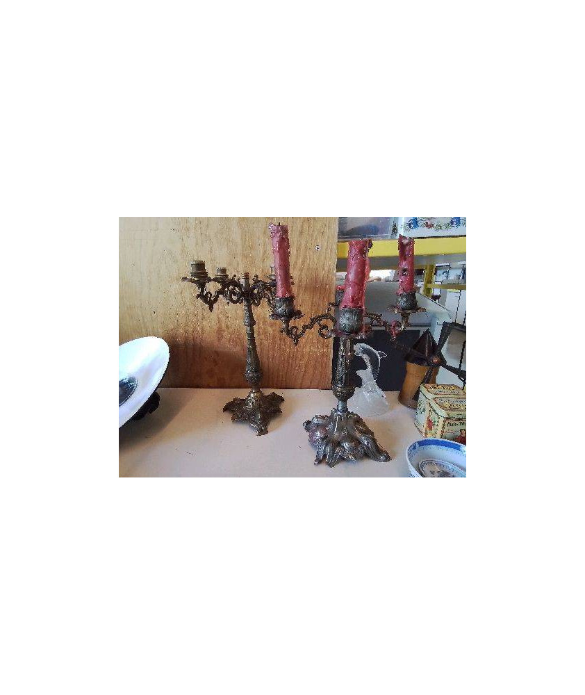 CHANDELIER EN LAITON 