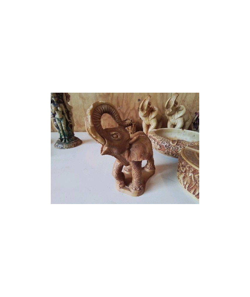 PETIT ÉLÉPHANT RESINE 