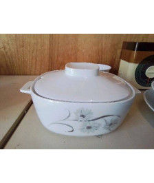 SOUPIÈRE BLANCHE MOTIF FLORAL PORCELAINE 