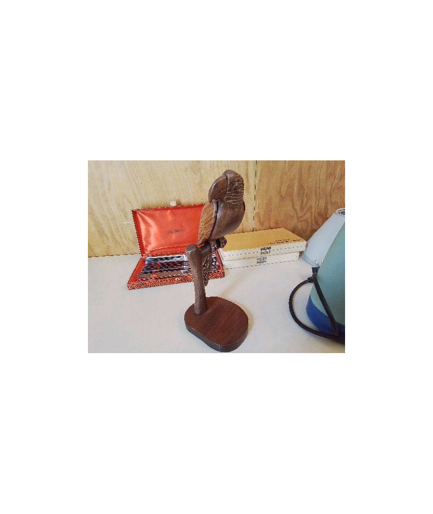 PEROQUET SCULPTÉ 