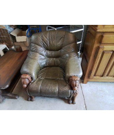 FAUTEUIL CUIR VERT LION SCULPTÉ 