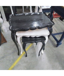 TABLES GIGOGNES NOIRES ET BLANCHES