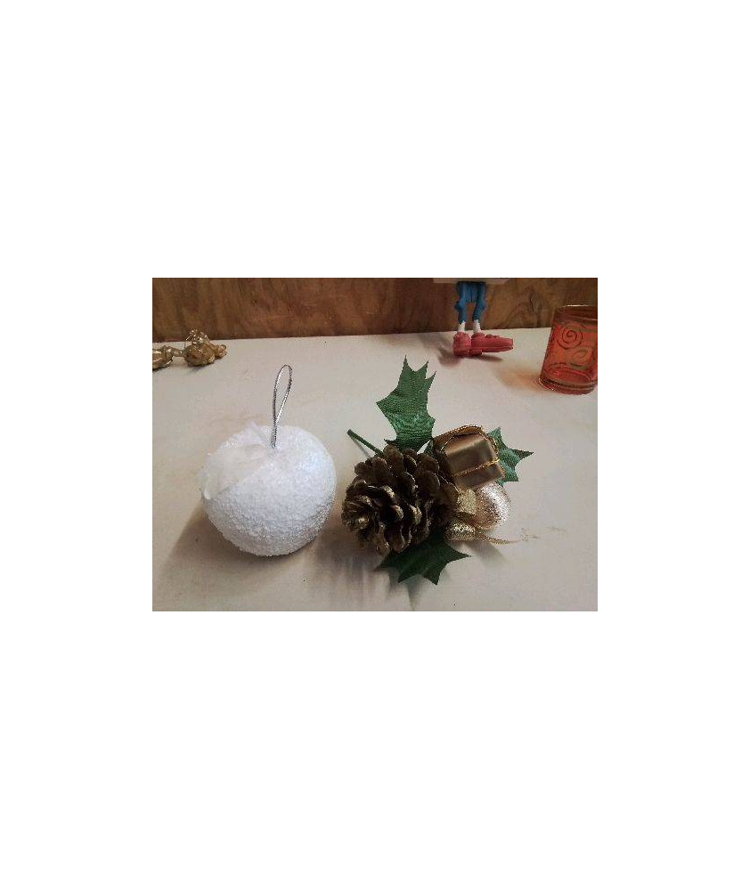 PETITE DECORATION DE SAPIN 