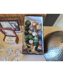 LOT DE BOULES DE NOËL 