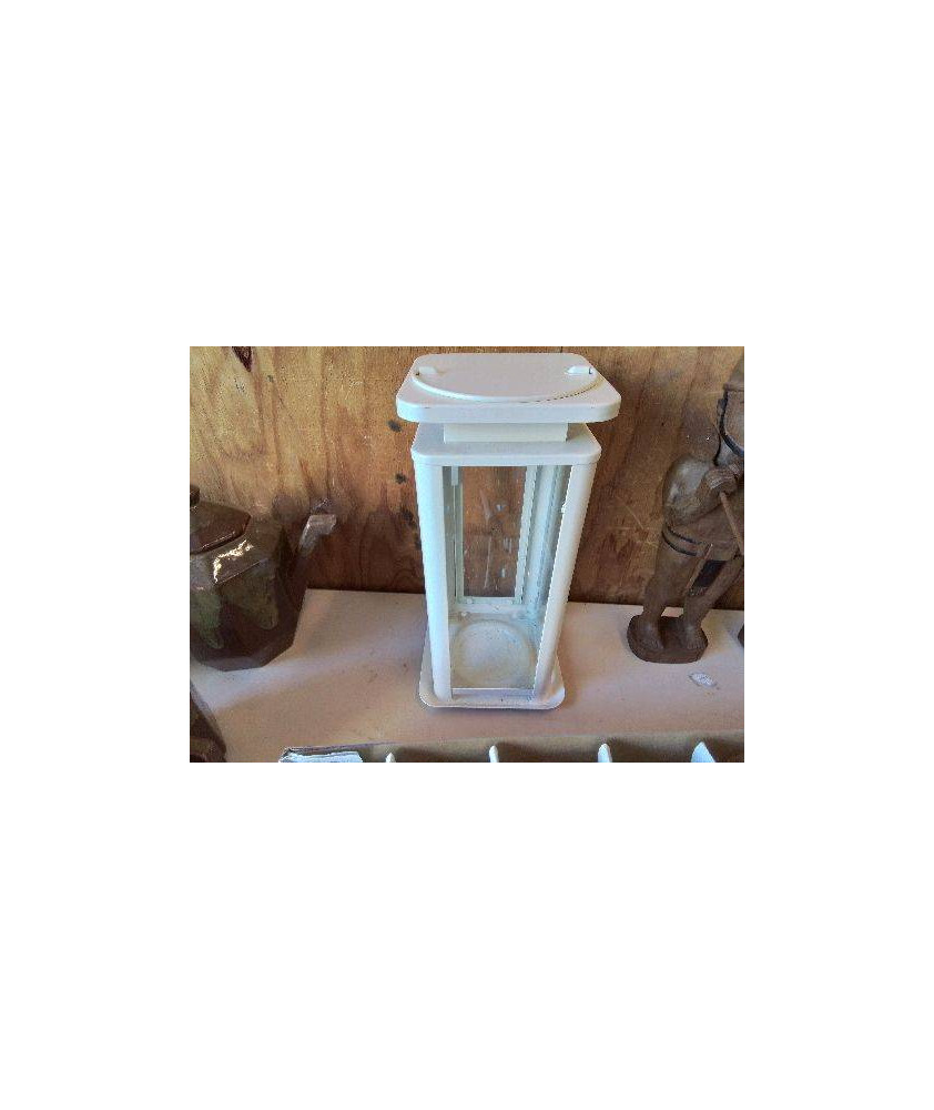 LANTERNE BLANCHE 