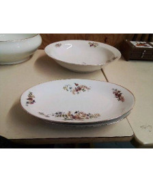PAIRE DE RAVIER PORCELAINE MOTIF FLORAL 